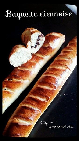 Baguette viennoise au thermomix nature et pépites de chocolat