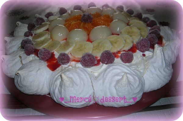 Pavlova aux fruits frais
