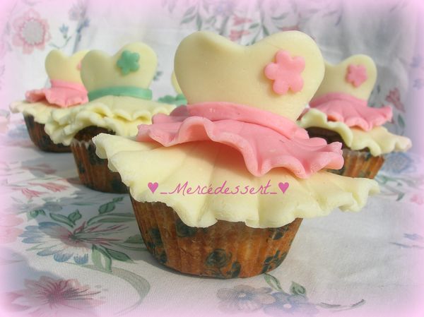 Cupcakes danseuses en pâte à chocolat