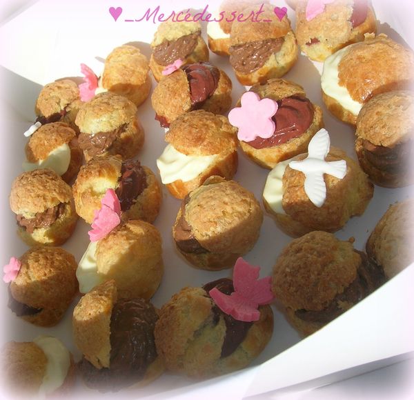 Choux craquelés aux ganaches montées chocolat noir/framboise, chocolat noir/coco et chocolat blanc citron