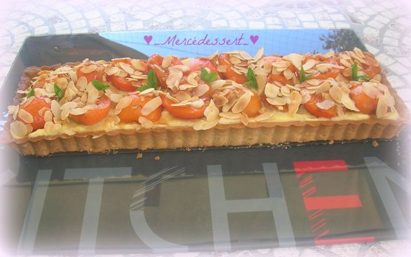 Tarte abricot pochés à la vanille crème pâtissière au basilic