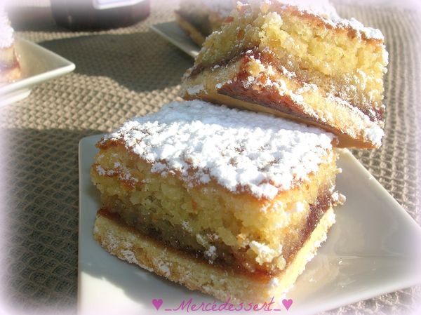 Pavés à la confiture et aux amandes