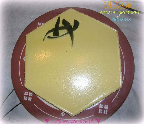 Cheesecake sans cuisson aux oursons guimauve et banane