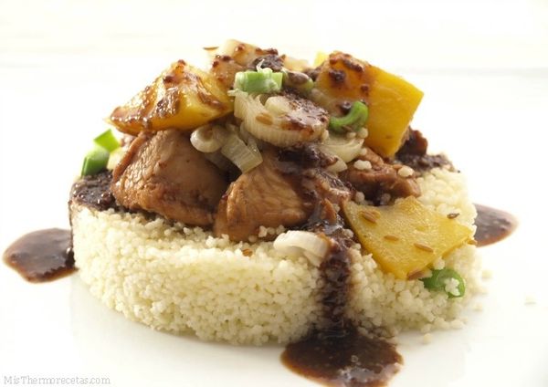 Cuscus de pollo y mango