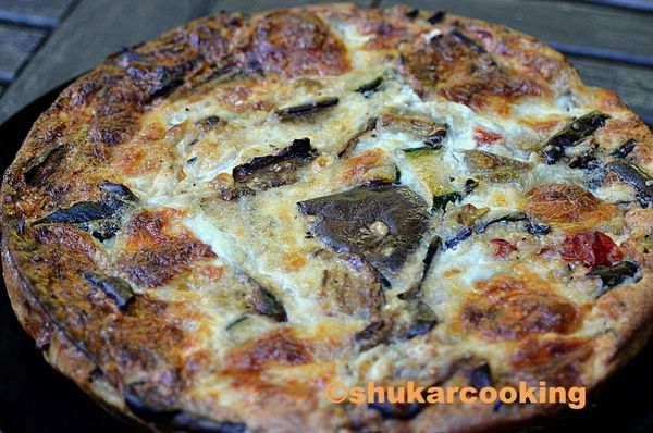 Quiche sans pâte aux légumes grillés et mozzarella