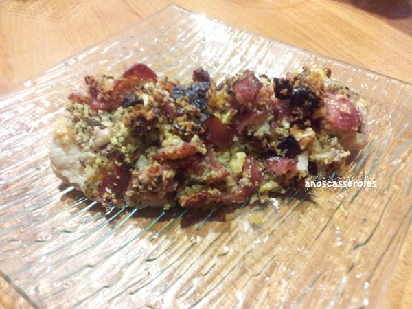 Filet de lieu en croûte de noix, bacon et chorizo
