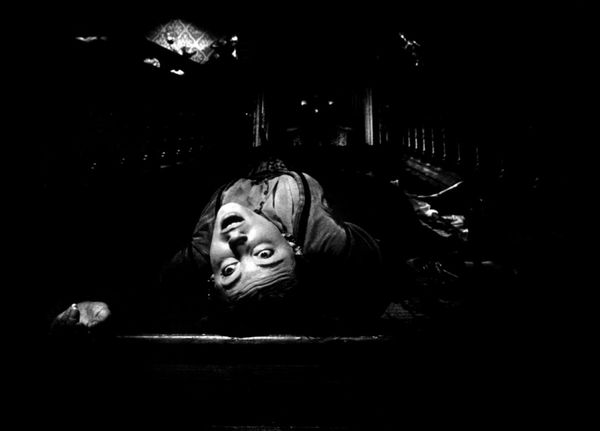 La maison des gens normaux (La Maison du diable, Robert Wise, 1963)