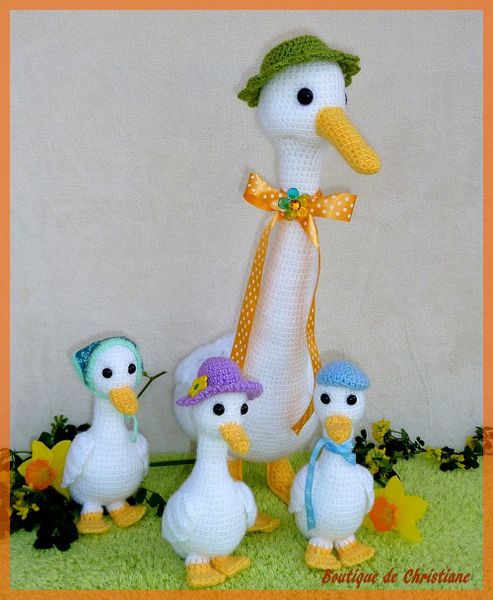 Maman oie et ses trois petits