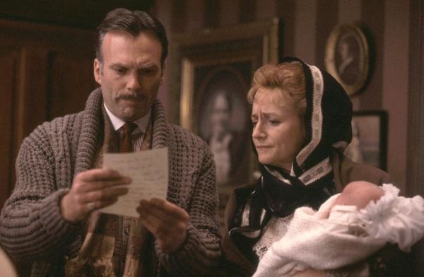 Saison 1 Episode 8 : Malcolm et le bébé (Malcolm and the Baby)