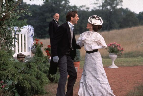 Saison 2 Episode 5 : Querelles anciennes, amours d'antan (Old Quarrels, Old Love)