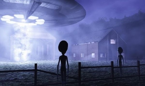 Photos et films ovnis avec figure extraterrestre à Maubeuge nord de la France