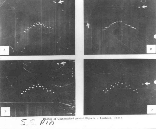 Photos : prises par Carl Hart, à Lubbock, au Texas, en août 1951.