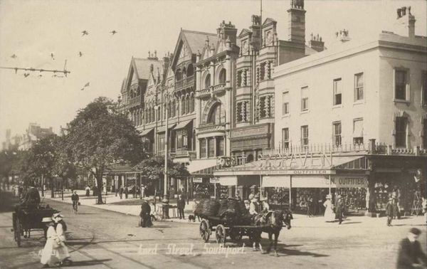 La photo ici est une vue ancienne, une scène figée, à Southport, en Grande Bretagne.