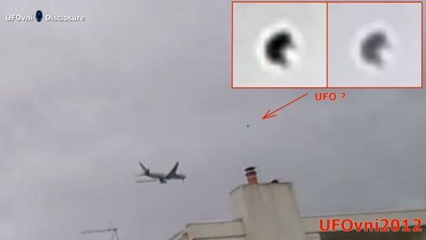 Crédit photo UFOvni 2012. Ovni filmé près de l'aéroport Heathrow de Londres, le 6 février 2016...