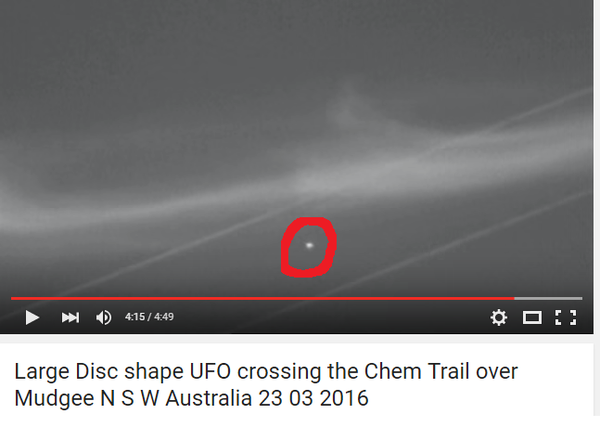 Photo : j'ai extrait cette image de la vidéo. Ovni à Mudgee, le 23 mars 2016...