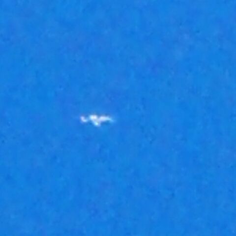 Crédit photo MUFON. Photo 1 ovni à Wamel, le 01 avril 2016.