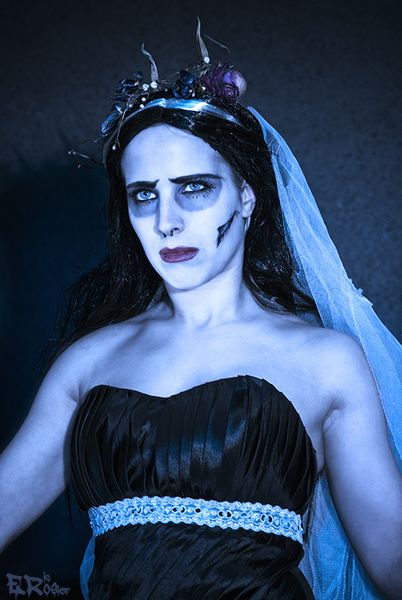 Noces funèbres : la mariée bleue