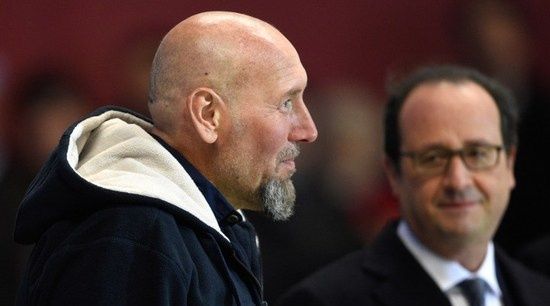 Qui est Lazarevic, dernier otage libéré ?