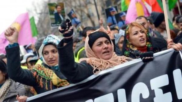 Manifestation de femmes kurdes. PCF