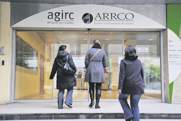 Retraites complémentaires : signature d'un accord "douloureux et déquilibré"