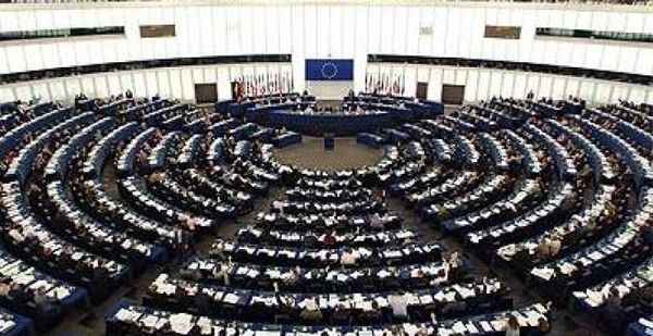 « Panama Papers » : Moscovici se fait bouger