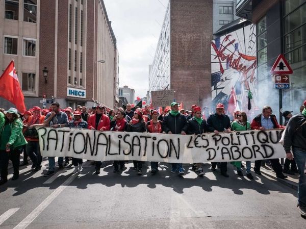 Ce mardi 24, 60 000 manifestants dans les rues de Bruxelles contre la loi Peeters