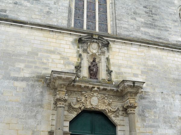 les sables d'Olonne l'église Notre Dame de Bon port