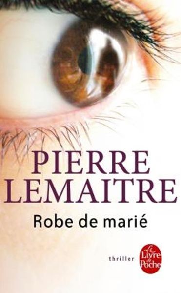 J'ai toujours été attiré par la musique, j'ai grandi avec cette passion, et la lecture est venu plus tard mais je me rattrape avec cette semaine un livre fou, un thriller "Robe de Marié" Avec un style toujours simple et direct, Pierre Lemaître nous entraîne dans une course de 300 pages qui se lisent à toute allure ,et laissent le lecteur un peu sonné. Comme si les cloches de l'église étaient tombées sur notre crâne !