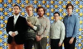 Si tu es HOT si tu es Chip ! il y a "Hot Chip" pour toi ! Le groupe anglais retrouve les platines, pour le plus grand bonheur de tous la lumière sur le Dance floor des Dieux du swingue ! Hot oui mais pas de chipssssss ce soir !