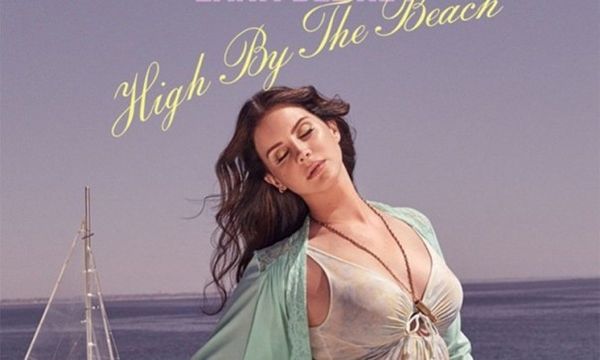 Toujours plus haut et plus fort , Il est là. Le nouveau single de Lana Del Rey, "High By The Beach", vient d’être dévoilé sur le net autant vous dire ça va péter