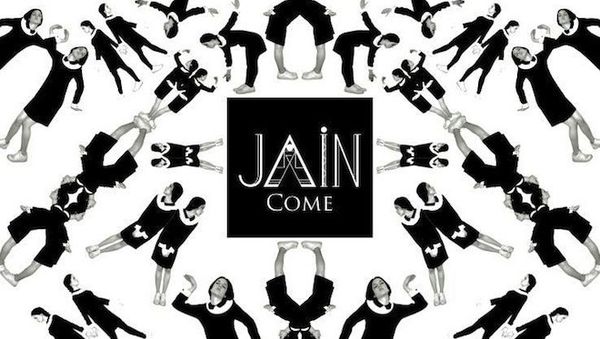 Ah ben voila un tube en puissance ! Jain a laissé tarzan de coté et nage dans des eaux pop trop sympa ça bouge ça groove ; le titre "Come" va se répandre sur la toile et dans tes oreilles ! Alors viens écouter c'est juste en dessous bébé au bout de deux écoutes tu aimeras toujours !