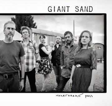 Bon ça c'est fait ! tout est bien rangé bien nettoyé bien propre je peux m'allonger dans mon canapé avec une certaine sérénité tout comme Giant Sand un groupe propre et bien rangée aussi voilà "DONE"