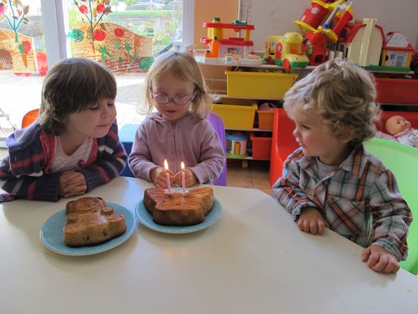 assistante maternelle 35