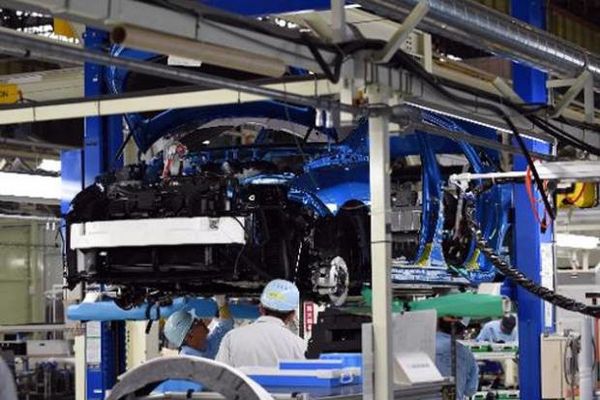 Toyota vient de lancer la fabrication de la première voiture avec une batterie à hydrogène