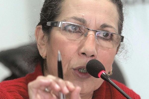 Louisa Hanoune (Algérie) : «La politique que mène le pouvoir est dangereuse»