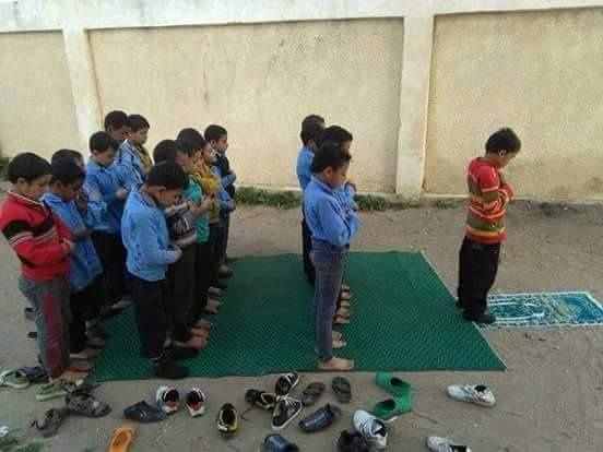 Après la théorie, l’entrainement physique : Des salles de combat dans les mosquées !