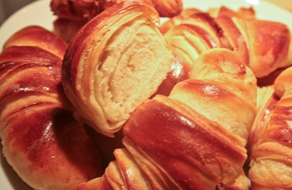 Encore une idée pour utiliser du lait fermenté : des croissants