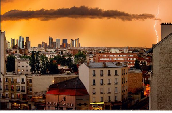 COLOMBES: il y a de l'orage dans l'air