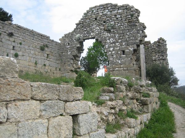 Termes, château et village
