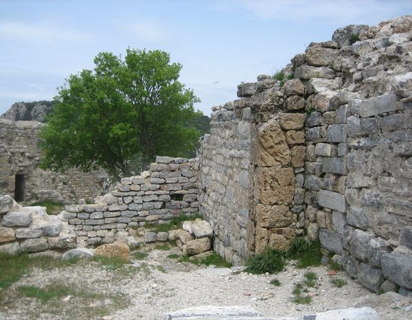 Termes, château et village