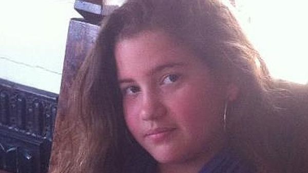 Israelo : Ŝira Banki estis 16-jaraĝa. Ponardita de fanatikulo dum la Geja Fiero en Jerusalemo, ŝi mortis pro siaj vundoj ĉi-dimanĉon