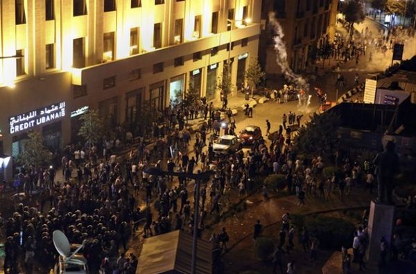 Libano : manifestacio degeneras en Bejruto