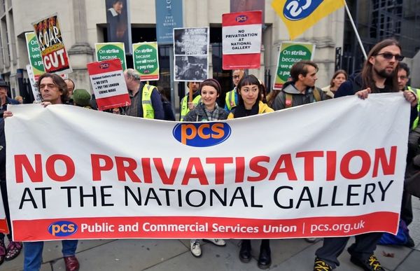 Unuiĝinta Reĝlando : Labourstart Kampanjo : Solidareco kun la personaro de la National Gallery de Londono