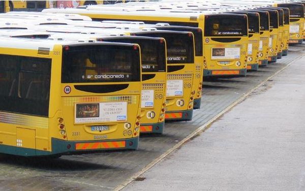 Portugalio : Lisbono privatigas la publikajn transportojn