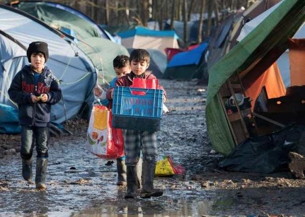 Hispanio/Maroko : asocio de migrantoj denuncas la represion en Ceŭto kaj Melilo