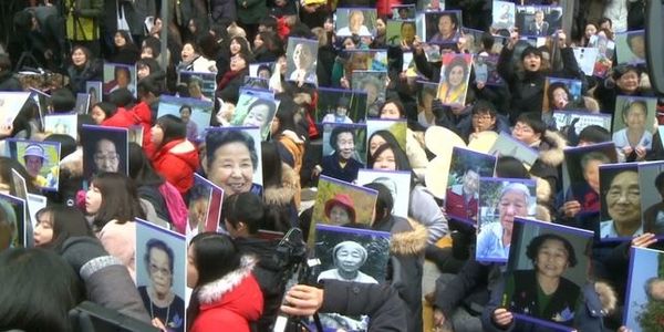 Sud-Koreio : eksaj « konsolvirinoj » manifestacias kontraŭ la akordo kun Tokio