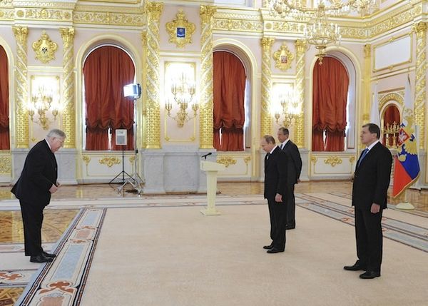Russian President Vladimir Putin (2nd R, front), Foreign Minister Sergei Lavrov (R, back) and new U.S. ambassador to Russia John Tefft (L) attend a ceremony to hand over credentials at the Kremlin in Moscow on Nov. 19, 2014.