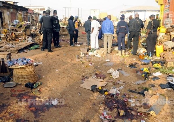Le Nigeria est souvent victime d’attaques de Boko Haram, comme ici sur un marché la semaine dernière. Photo AFP