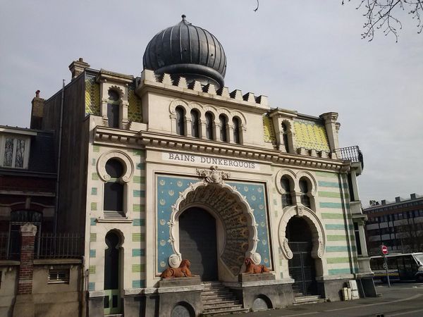 Les Bains Dunkerquois : un témoignage du style néo-mauresque dans le Nord