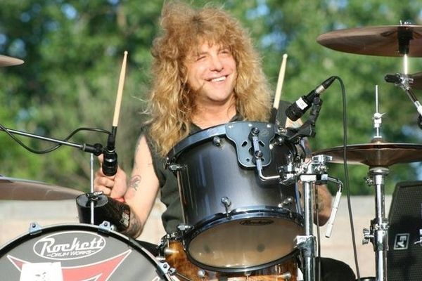 Steven Adler revient sur sa sobriété